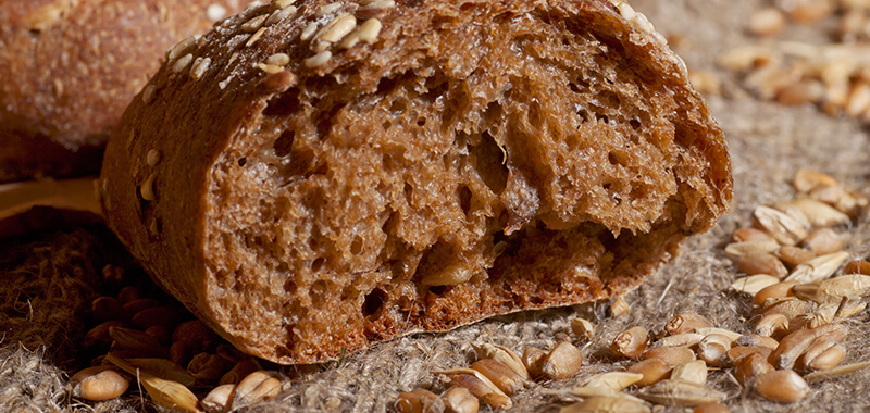 Vollkornbrötchen Rezept - einfach und schnell selbst gemacht -  Messerschmidt Mühlen