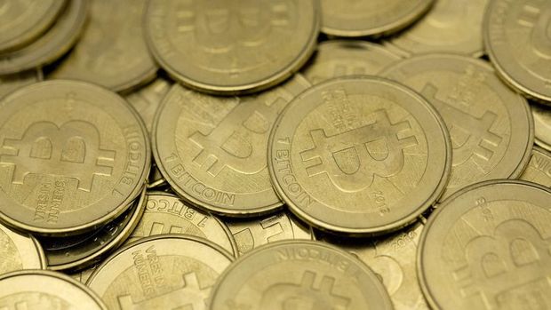 Bitcoin 18 ayın zirvesinde