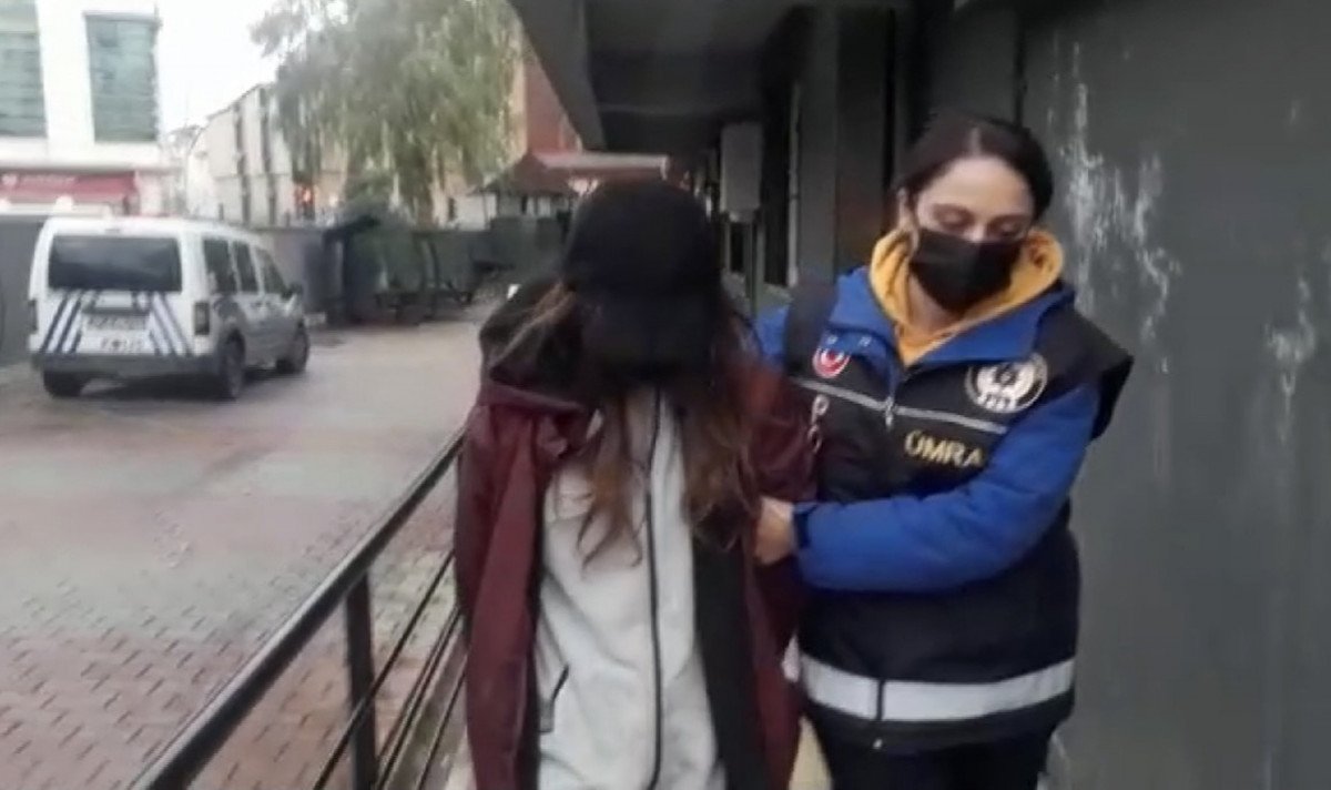 Ümraniye de genç kız, babasını öldürdü #3