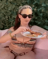 Pizza Eating GIF by Siri Dahl