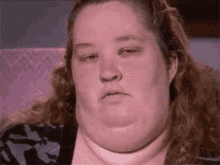 Kissing A Fat Girl-GIFs | Tenor