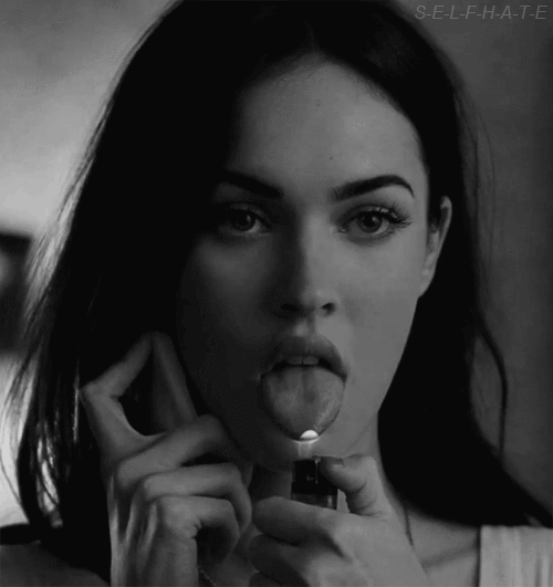 GIF jennyfer jennyfers body brennen - animiertes GIF auf GIFER - von Keleris