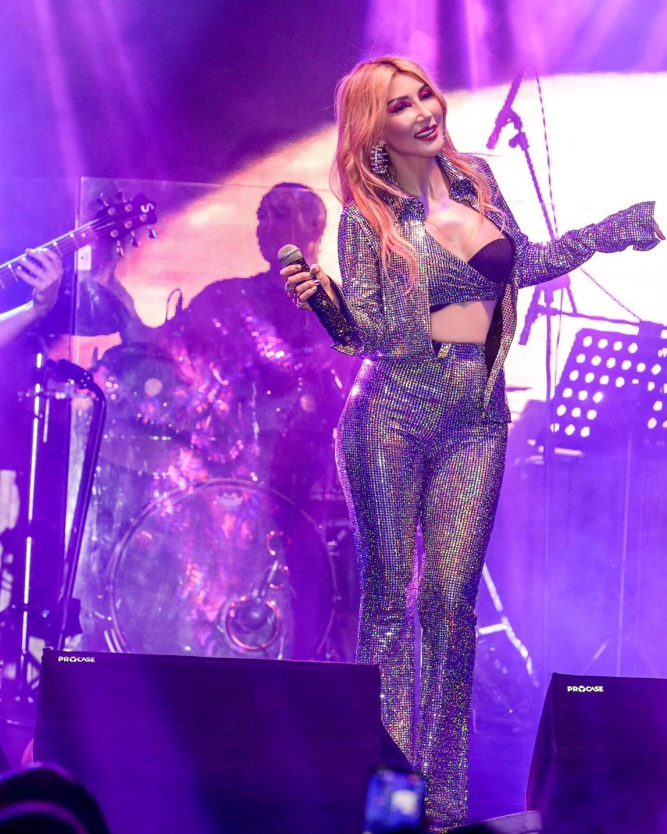 hande-yener-gulsen_7252.jpg