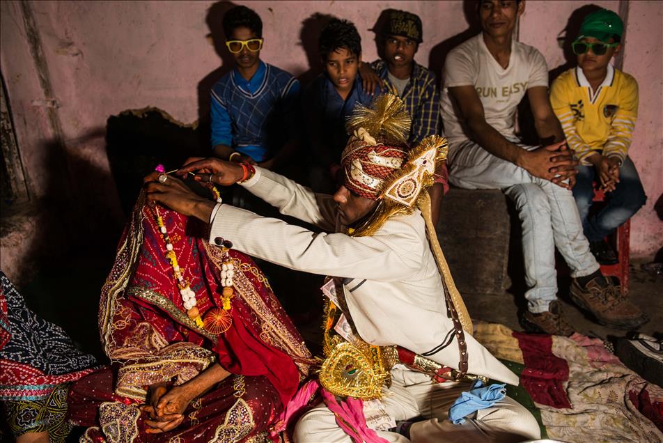 Hindistan'da geleneksel düğün - Anadolu Ajansı Hindistan'da geleneksel düğün - Anadolu Ajansı