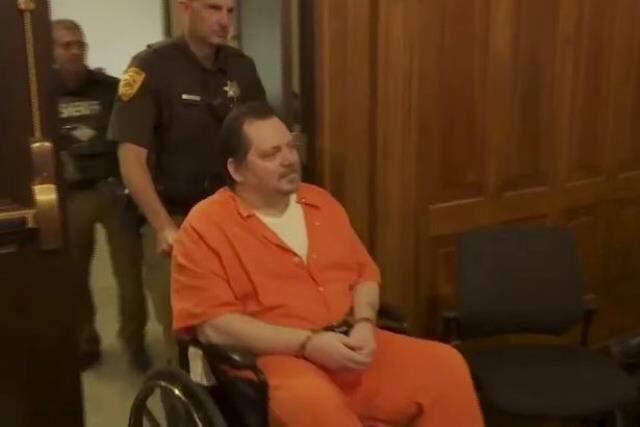 Cinsel ilişki tarikatı kuran sevgililer, kaçırdıkları genç kızı 14 parçaya böldü Cinsel ilişki tarikatı kuran sevgililer, kaçırdıkları genç kızı 14 parçaya böldü