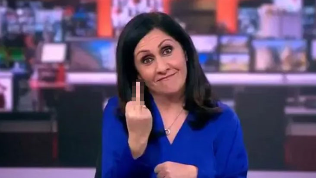 BBC Sunucusu Maryam Moshiri canlı yayında parmak işareti yaptı