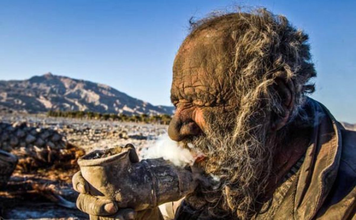 İran da yaşayan Amoo Hadji, 65 yıldır yıkanmıyor #1