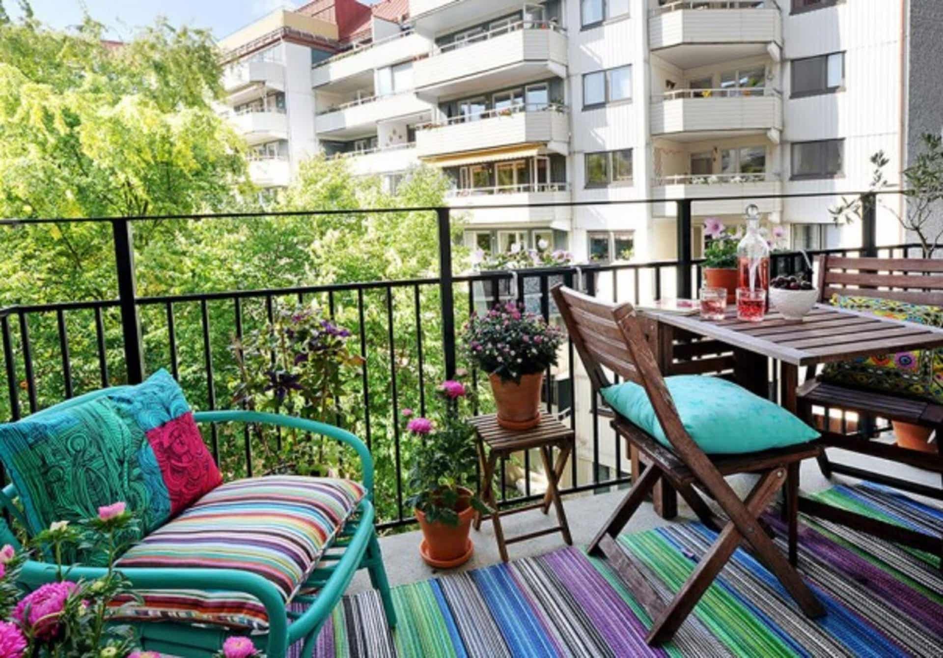 Balcony-for-a-picnic-at-home..jpg